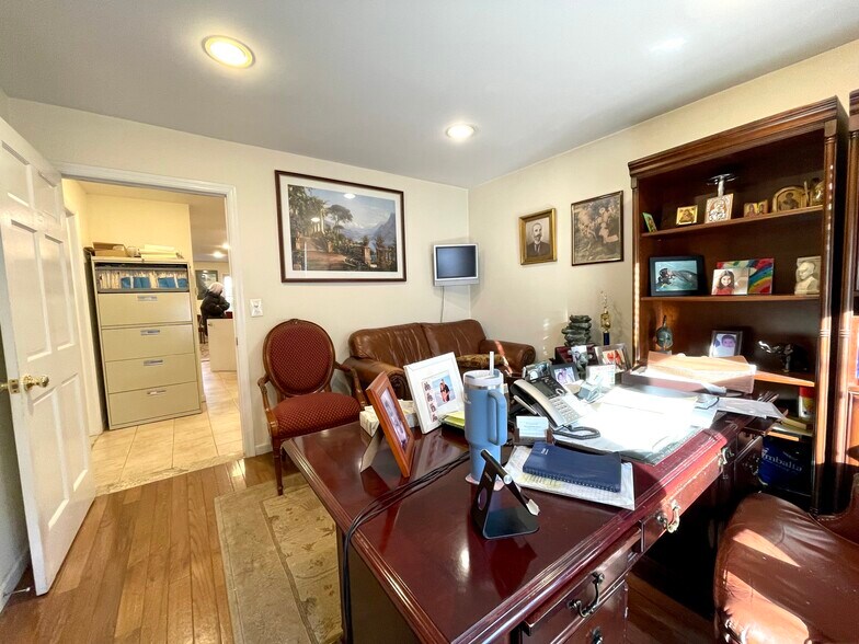 More Photos Of 30-33 36th St, Astoria Rehabilitation Center For Lease