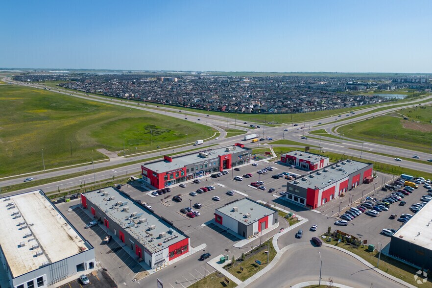 More Photos Of 4250 109 Ave NE, Calgary Storefront For Sale