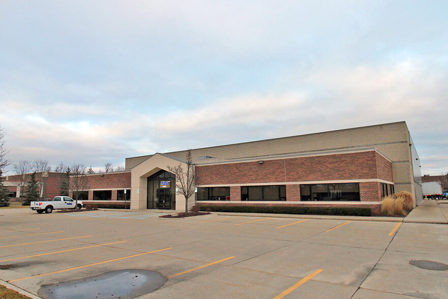 Primary Photo Of 51572 Danview Technology Ct, Shelby Township Manufacturing For Lease