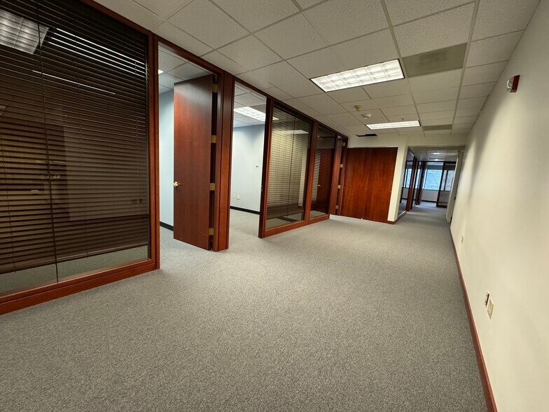 More Photos Of 2420 NW Professional Dr, Corvallis Medical For Sale