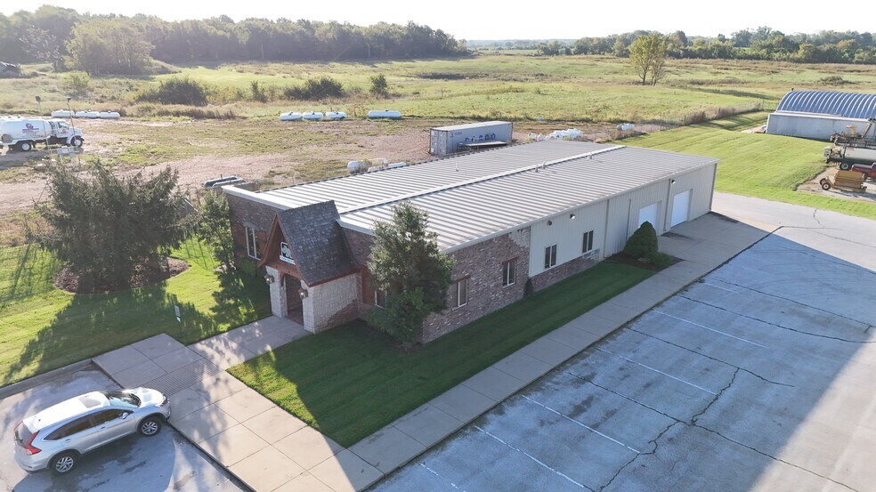 More Photos Of 6088 Farm Road 168, Brookline Industrial For Sale