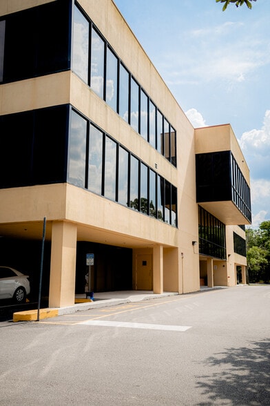 More Photos Of 500-540 W Lake Mary Blvd, Sanford Office For Lease