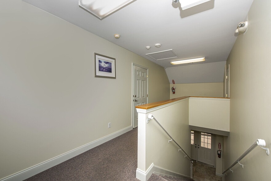 More Photos Of 1360 Montauk Hwy, Mastic Office For Sale