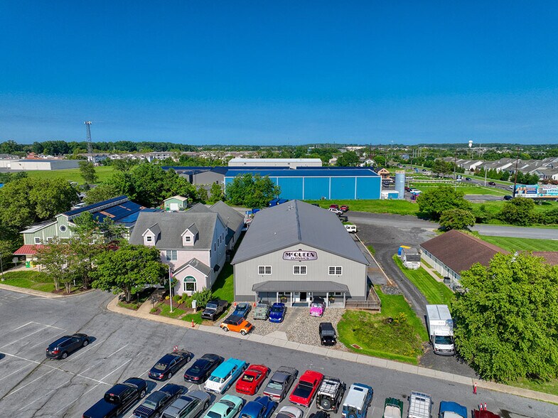 More Photos Of 17593 Nassau Commons Blvd, Lewes Flex For Sale