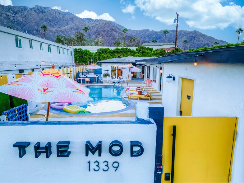 Primary Photo Of , Palm Springs Hospitality For Sale