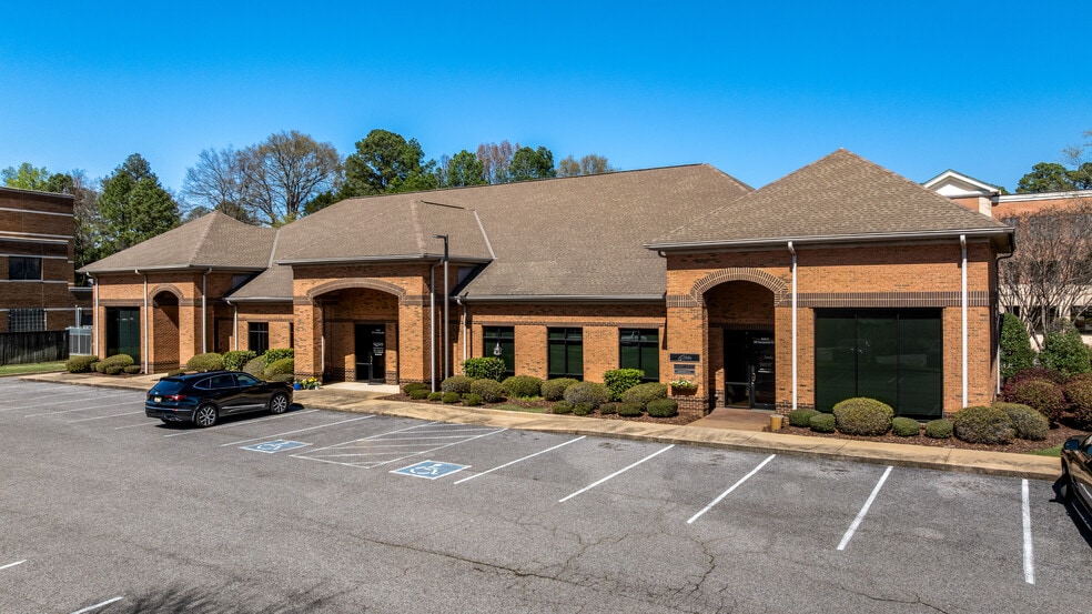 Primary Photo Of 300 Towncenter Blvd, Tuscaloosa Office For Lease