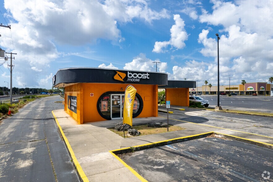 More Photos Of 801 Dixon Blvd, Cocoa General Retail For Sale