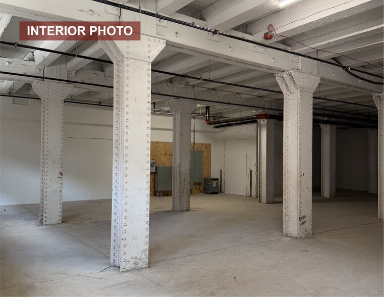 More Photos Of 510 N Christopher Columbus Blvd, Philadelphia Self Storage For Lease