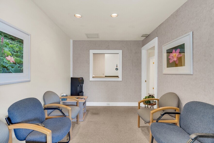 More Photos Of 2180 N Park Ave, Winter Park Loft Creative Space For Sale