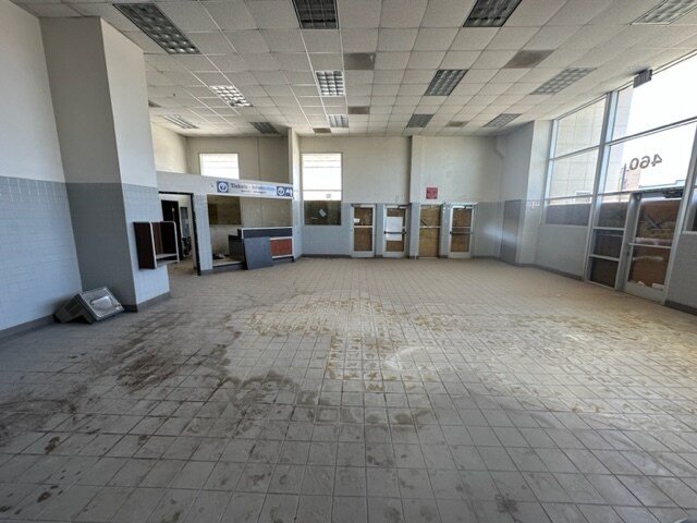 More Photos Of 460 W State St, El Centro Freestanding For Sale