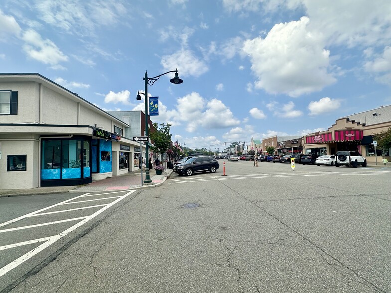 More Photos Of 31 Broadway, Denville Storefront Retail Residential For Lease
