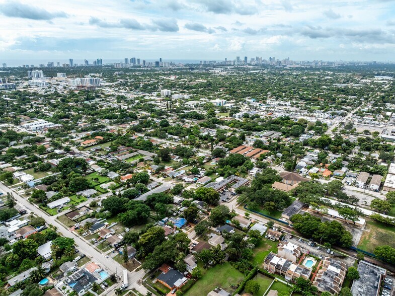 More Photos Of 2743 Pierce St, Hollywood Land For Sale