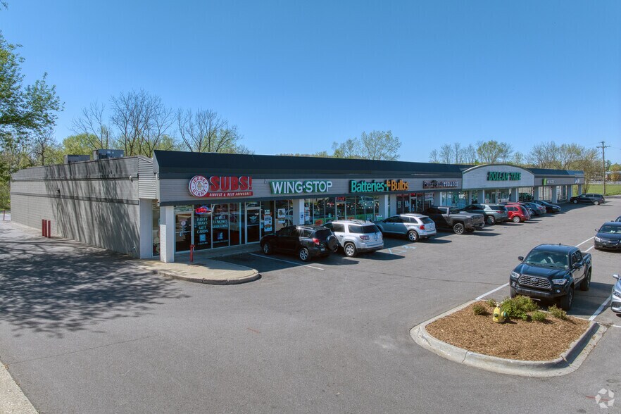 More Photos Of 5132-5228 S Westnedge Ave, Portage Unknown For Lease