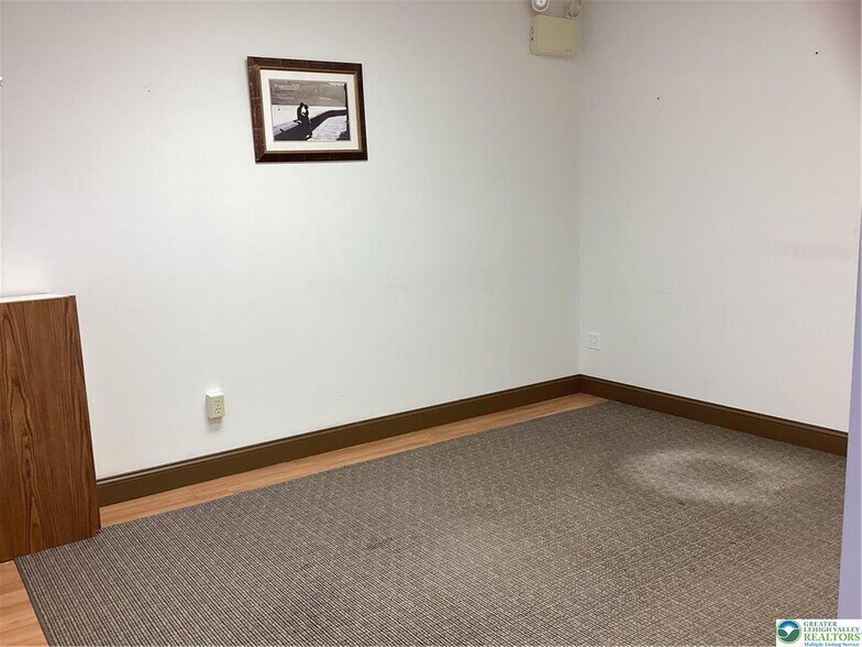 More Photos Of 6890 Route 309, New Tripoli Freestanding For Lease