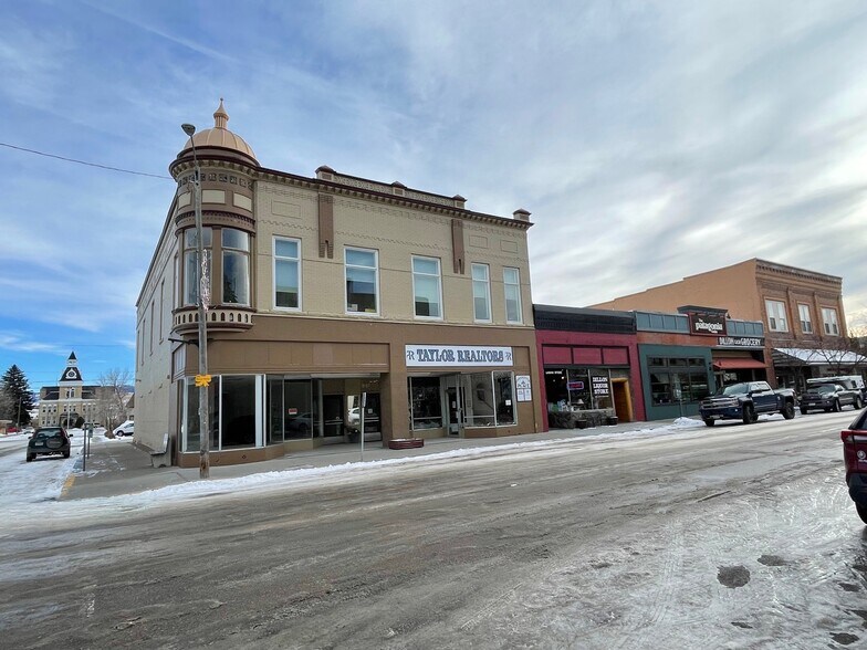 More Photos Of 4 S Idaho St, Dillon Office For Sale