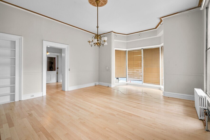 More Photos Of 505 Cathedral St, Baltimore Apartments For Lease