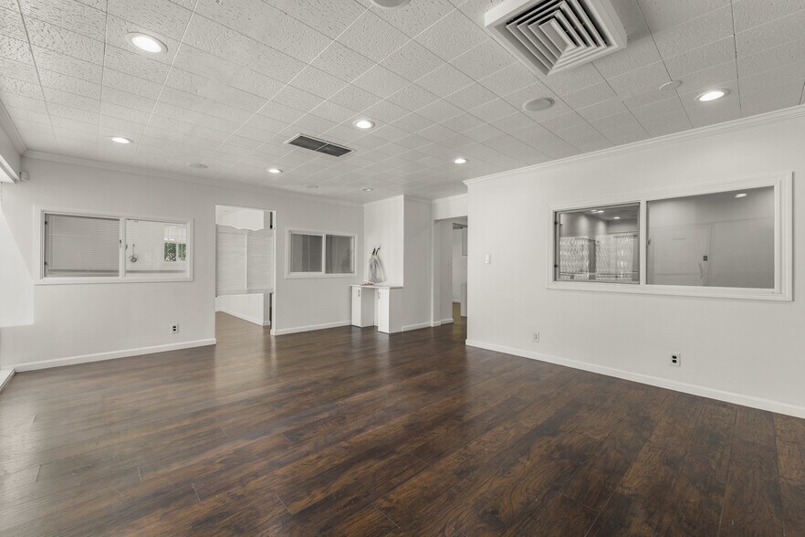 More Photos Of 556 N 1st St, San Jose Medical For Sale