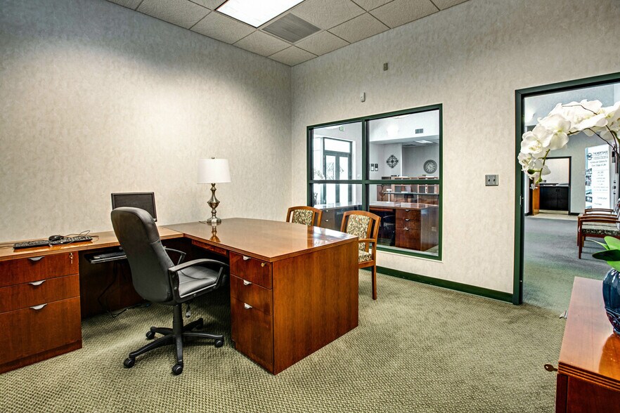 More Photos Of 3641-3643 Coolidge Ct, Tallahassee Bank For Sale