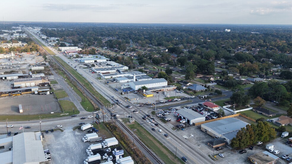 More Photos Of 9162 S Choctaw Dr, Baton Rouge Industrial For Sale
