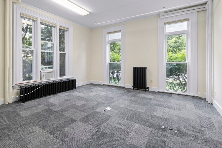 More Photos Of 40 E Main St, Canton Apartments For Sale