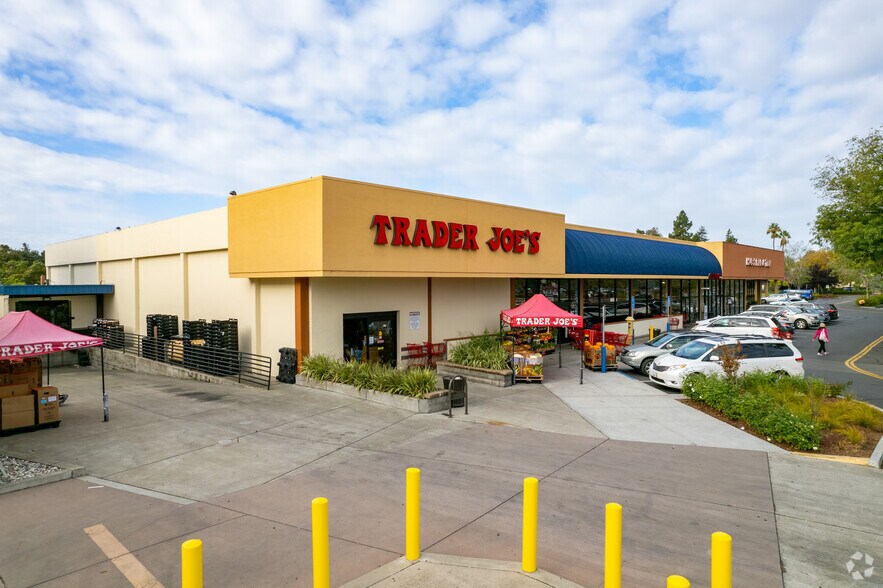 More Photos Of 39005-39400 Argonaut Way, Fremont Unknown For Lease