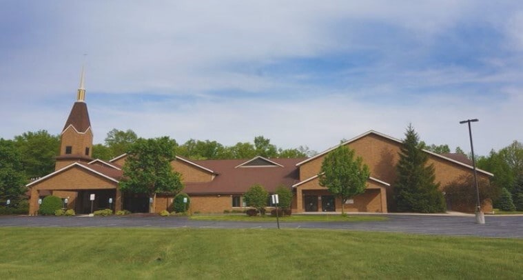 Primary Photo Of 1819 Reservation Dr, Fort Wayne Religious Facility For Sale