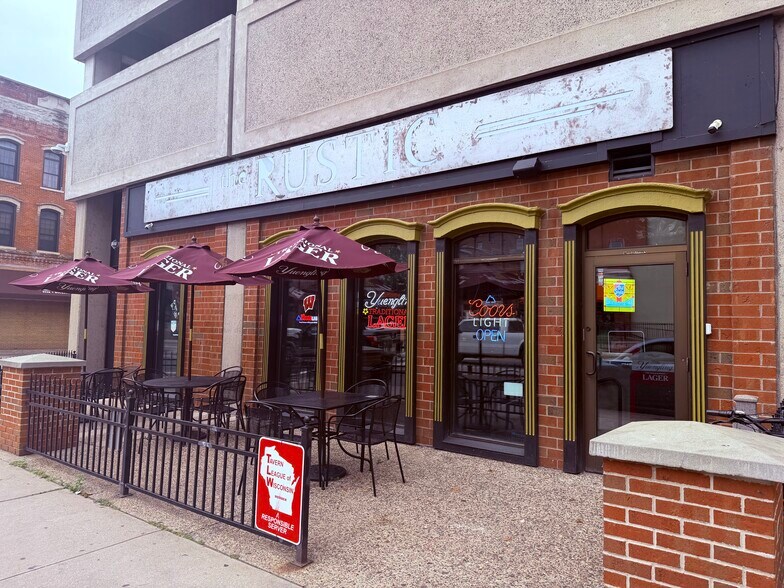 More Photos Of 103 3RD St N, La Crosse Restaurant For Sale