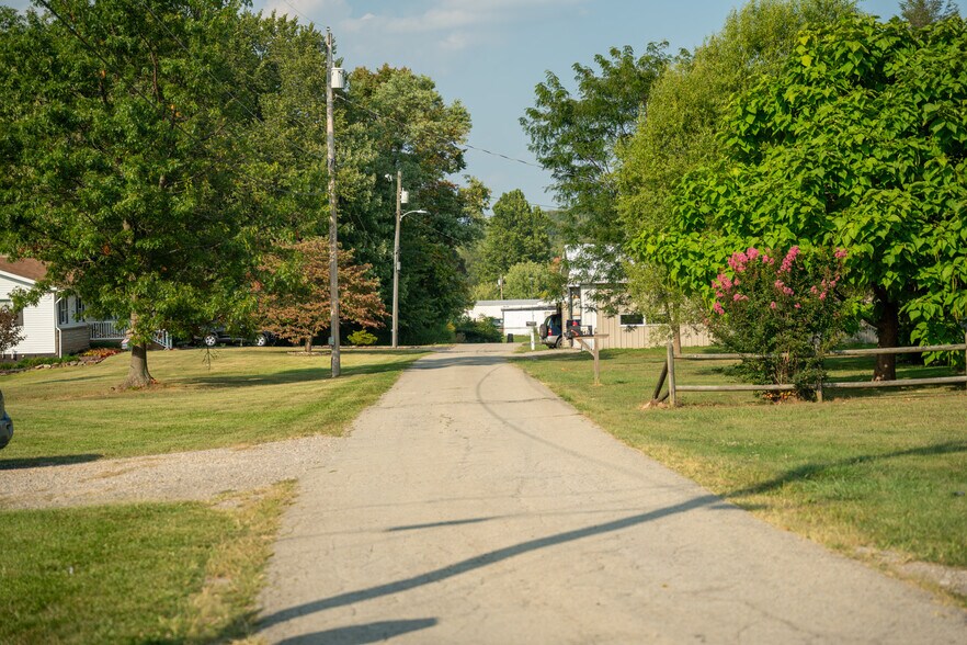 More Photos Of 6 Lowery Dr, Dunbar Manufactured Housing Mobile Home Park For Sale
