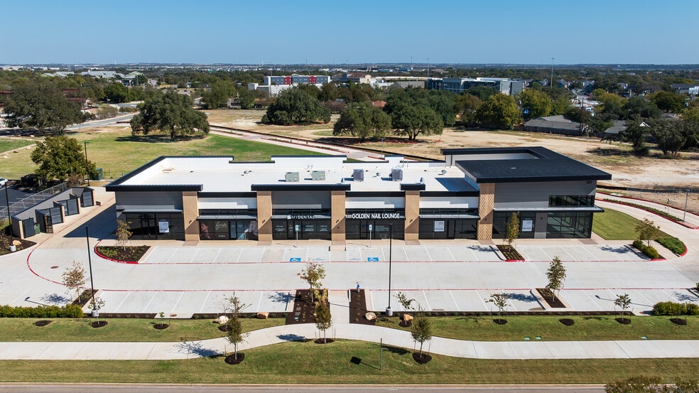 More Photos Of 1301 Williams Dr, Georgetown Storefront For Lease