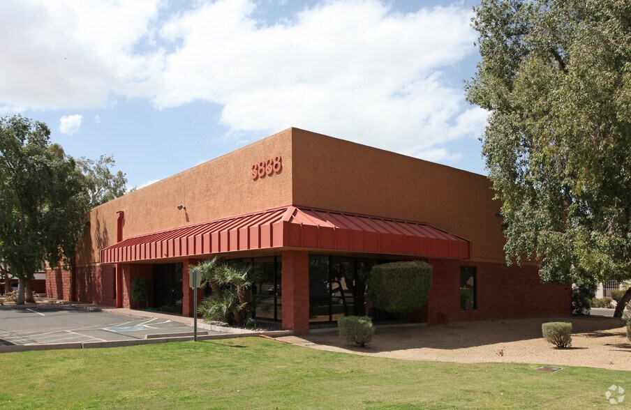 More Photos Of 3838 E Grove St, Phoenix Warehouse For Sale