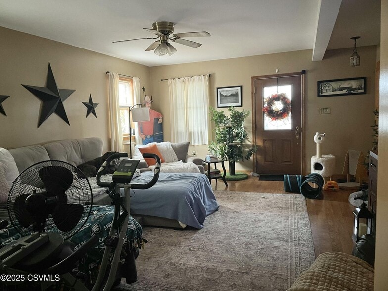 More Photos Of 300-302 N 3rd St, Mifflinburg Apartments For Sale