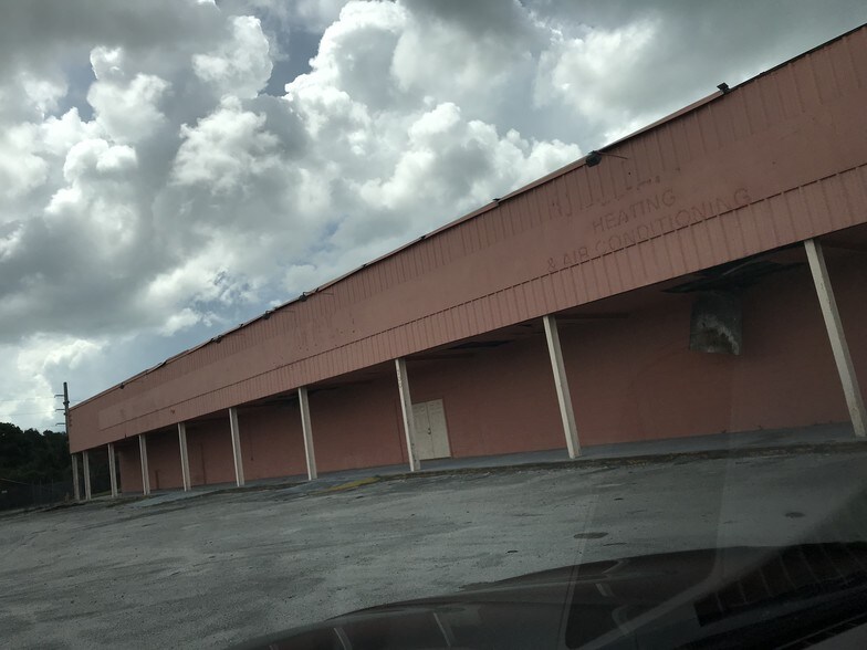 More Photos Of 700 S French Ave, Sanford Warehouse For Lease