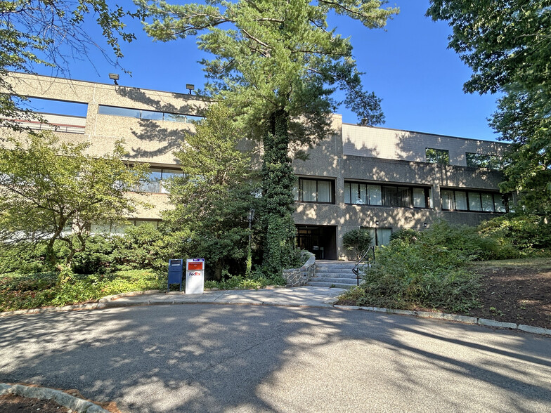 Primary Photo Of 1000 Market St, Portsmouth Office For Lease