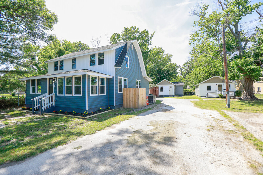 Primary Photo Of 1807 N Mallory St, Hampton Apartments For Sale