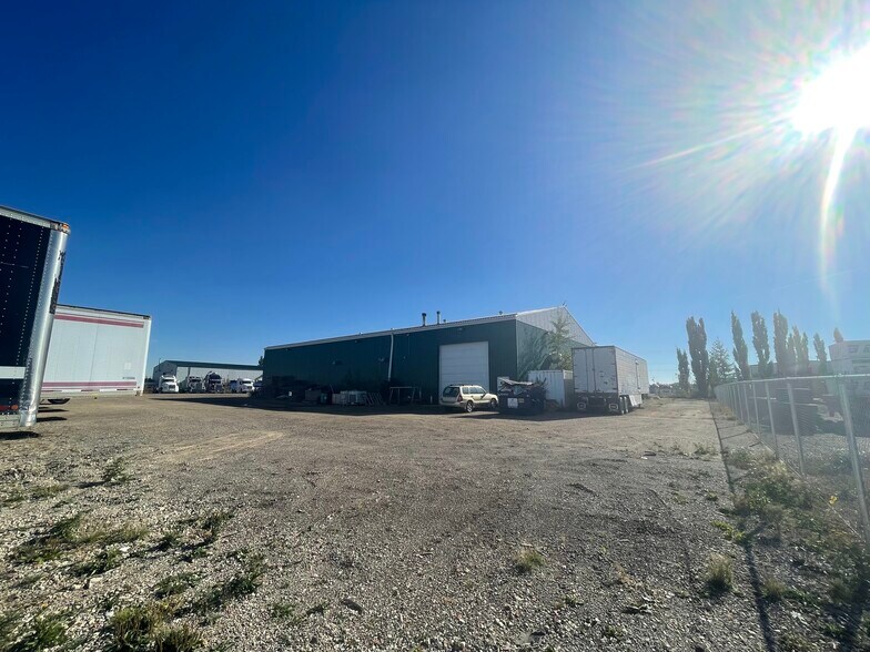 More Photos Of 22604 113th Ave NW, Edmonton Manufacturing For Lease