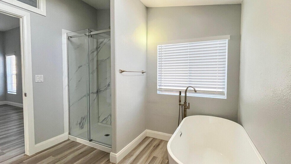 More Photos Of 5561 W 3600 S, Cedar City Specialty For Sale