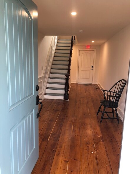 More Photos Of 159 River Rd, Montville Office For Sale