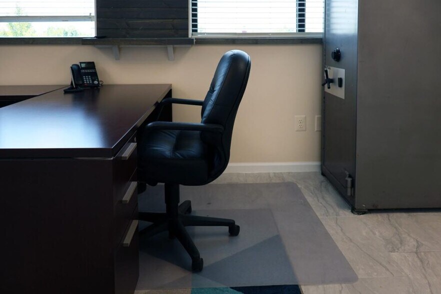 More Photos Of 13810-13854 Lakeside Cir, Sterling Heights Storefront Retail Office For Sale