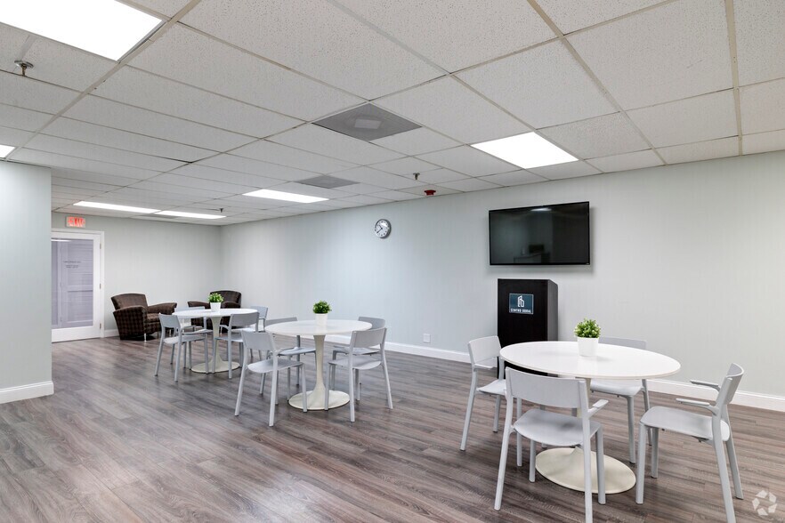 More Photos Of 2500 NW 79th Ave, Doral Office For Lease