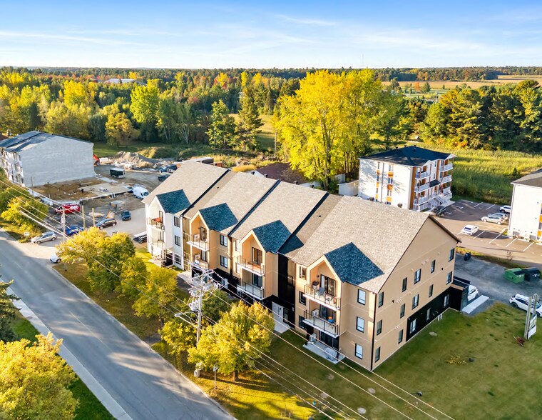 Primary Photo Of 3365 Boul Bécancour, Bécancour Apartments For Sale