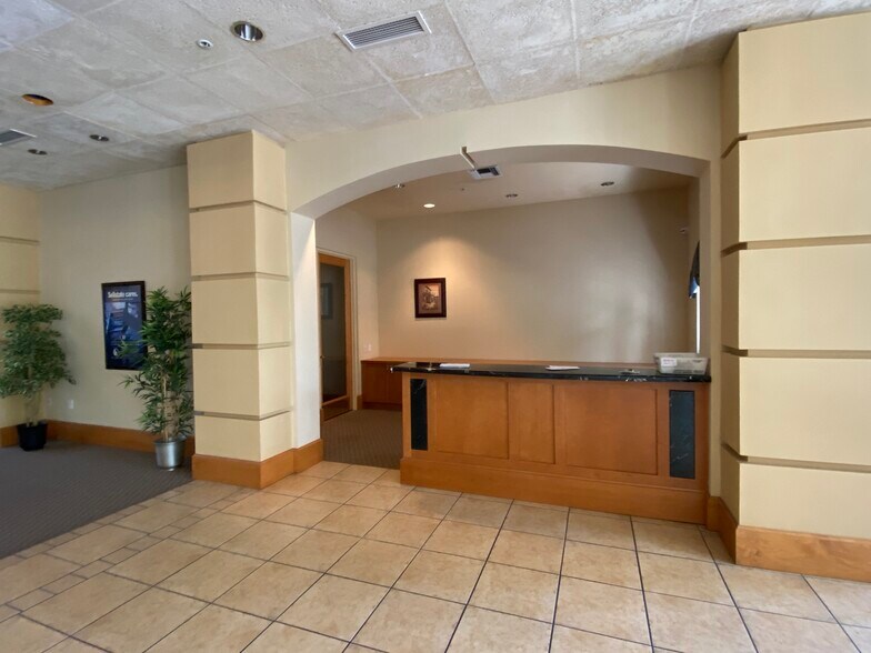 More Photos Of 14031 Del Webb Blvd, Belleview Coworking Space