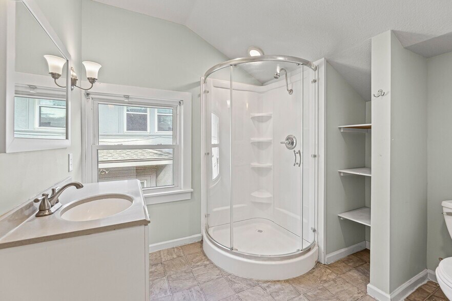 More Photos Of 347 Lawn Ave, Kansas City Apartments For Sale