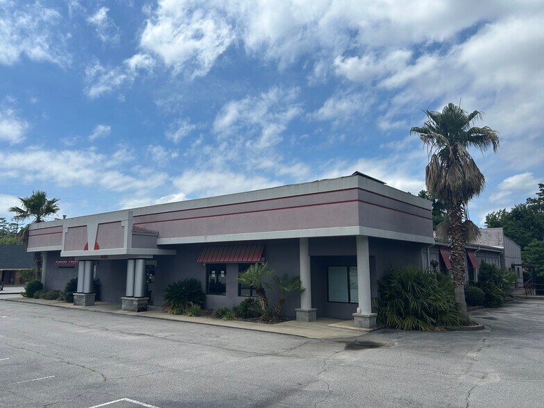 More Photos Of 449 St Andrews Rd, Columbia Storefront For Sale