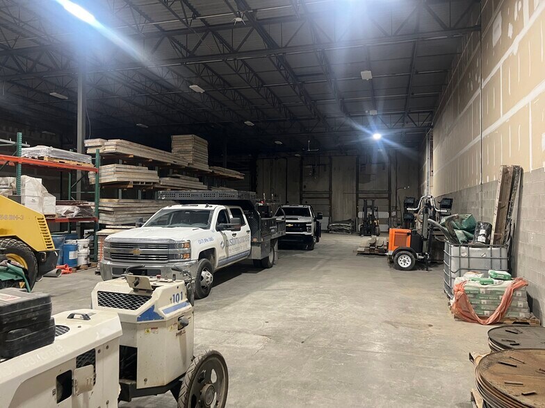 More Photos Of 8804 Bash St, Indianapolis Warehouse For Lease