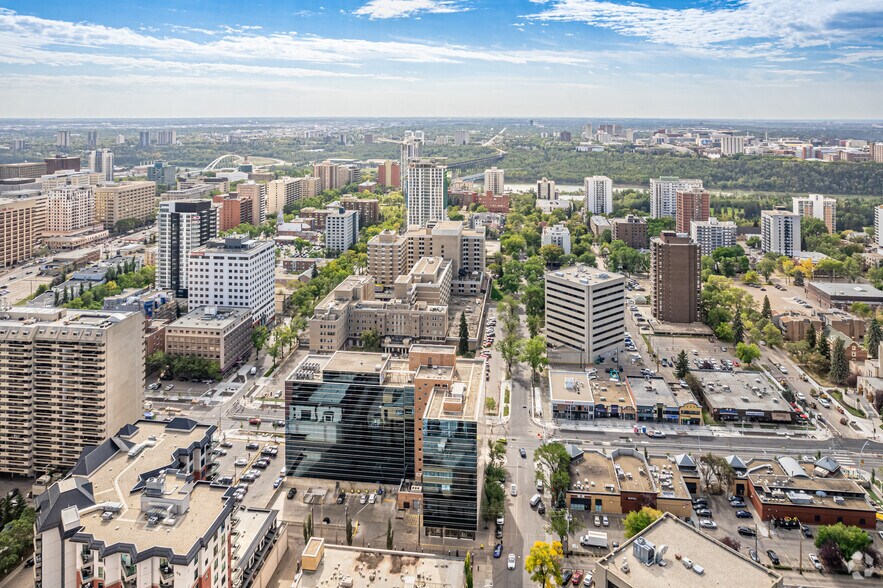 More Photos Of 11150 Jasper Av NW, Edmonton Coworking Space