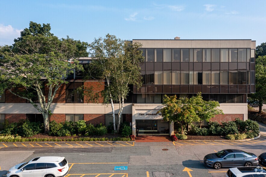 More Photos Of 10 Forbes Rd, Braintree Office For Lease