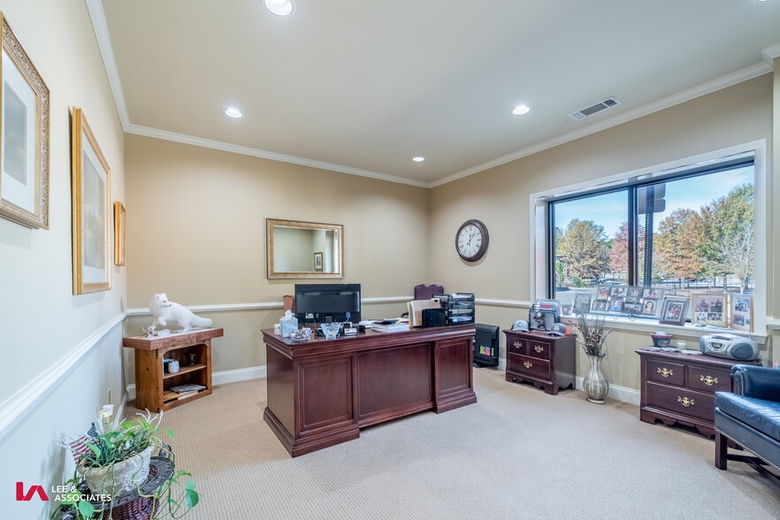 More Photos Of 210 Holt Rd, Acworth Industrial For Lease