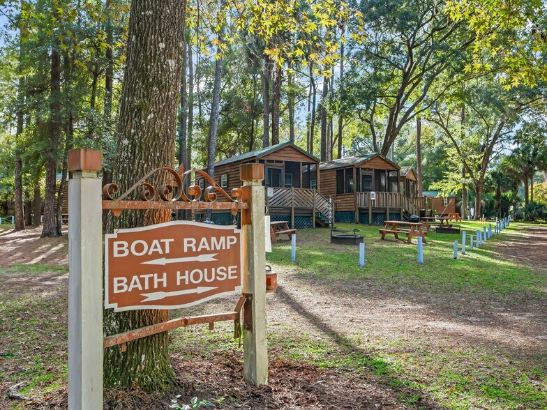 More Photos Of 15260 NE 152nd Pl, Fort Mc Coy Trailer Camper Park For Sale