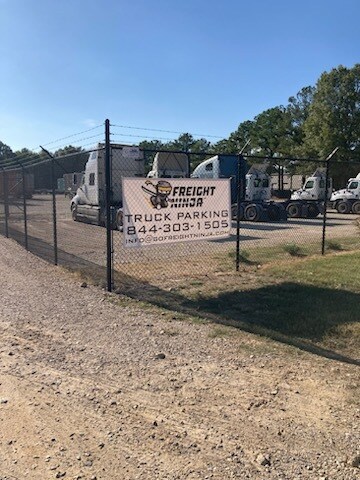 More Photos Of 4055 S Mendenhall Rd, Memphis Land For Lease