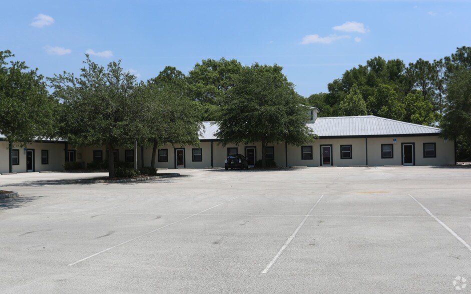More Photos Of 437-481 W Ardice Ave, Eustis Office For Lease